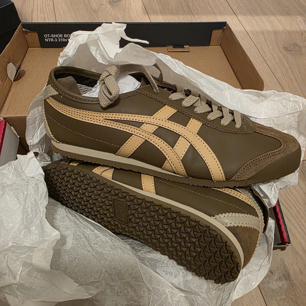 Onitsuka Tiger Mexico 66 Shoes